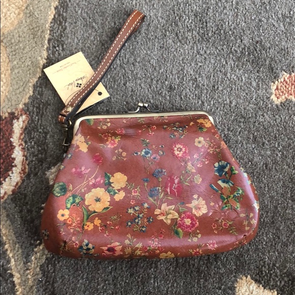 Patricia Nash wristlet. Burgundy and flowers. Gold - Picture 3 of 7